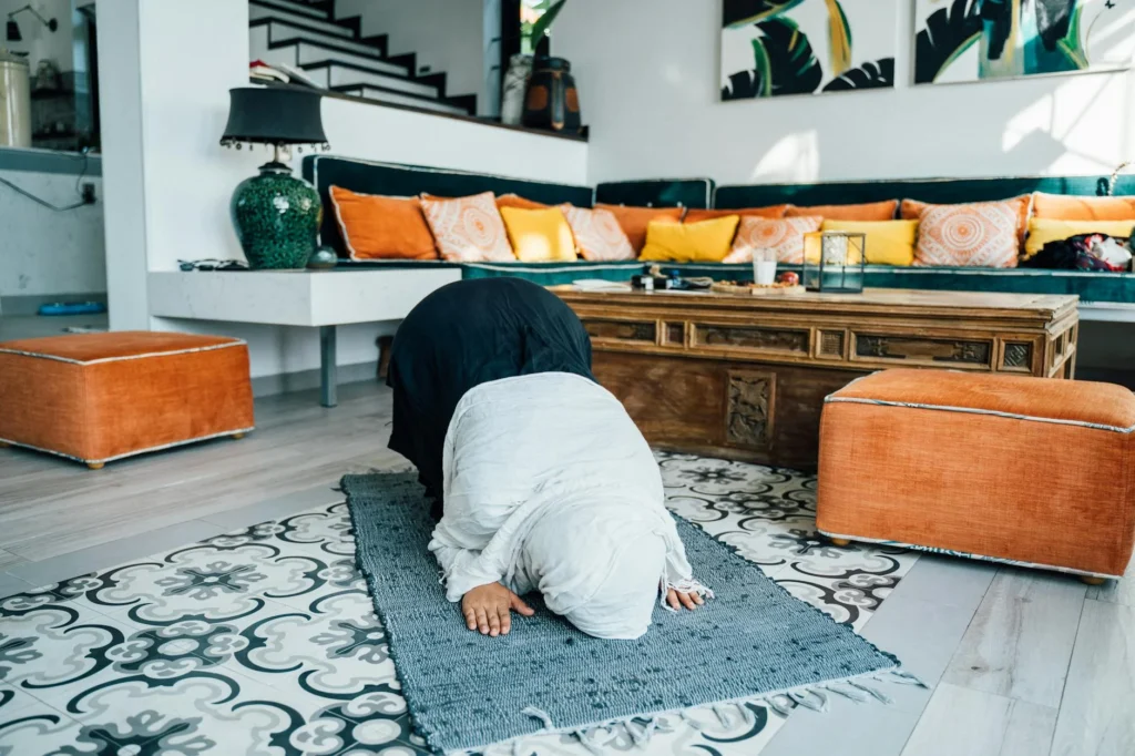 Dasar Hukum Badal Haji Untuk Orang Tua Dalam Islam